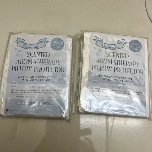 Chamomile Scented Aromatherapy Pillow Protector 100% Cotton Zip Closure (2) NIP - Picture 1 of 3